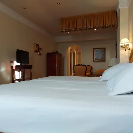 Hotel Alameda Palace 5*