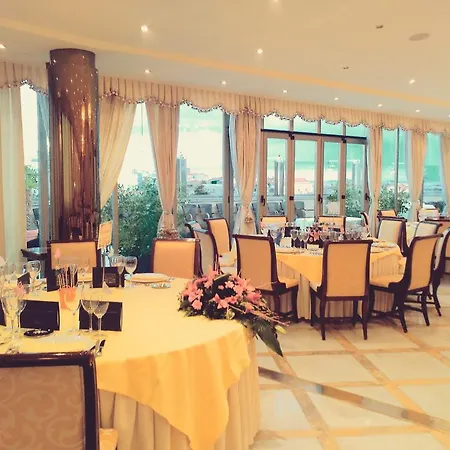 Otel Alameda Palace 5*
