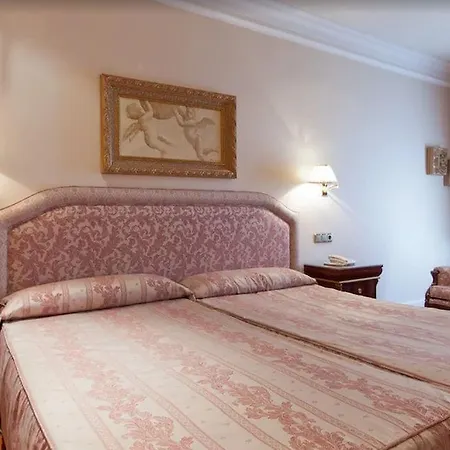 Otel Alameda Palace