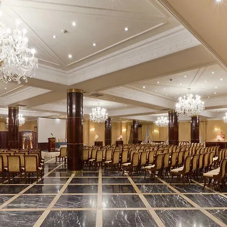Hotel Alameda Palace 5*