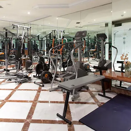 Alameda Palace Hotel 5*