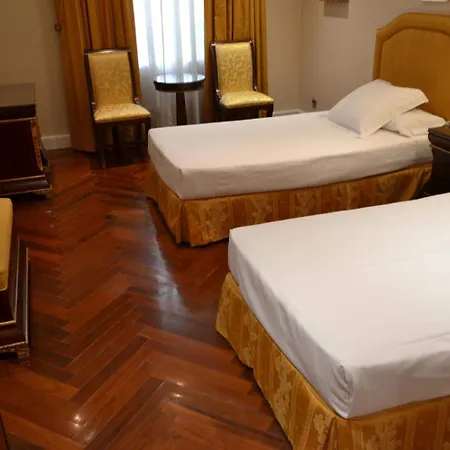 Alameda Palace Hotel 5*