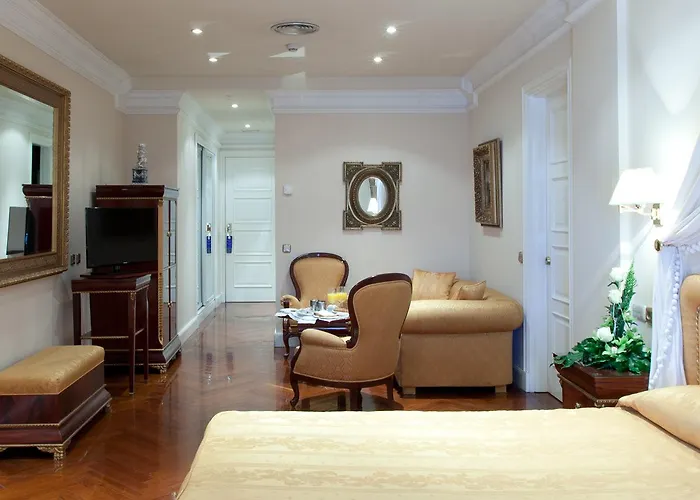 Alameda Palace Hotel 5*