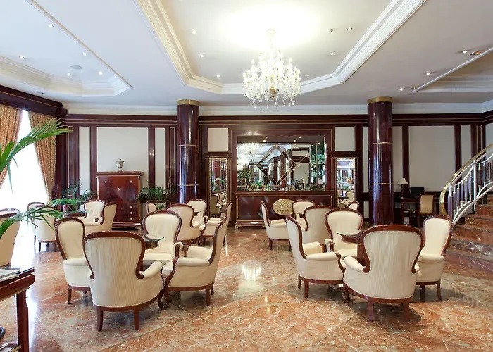Alameda Palace מלון 5*