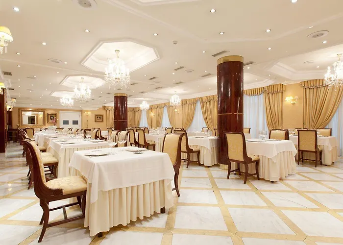 Hotel Alameda Palace