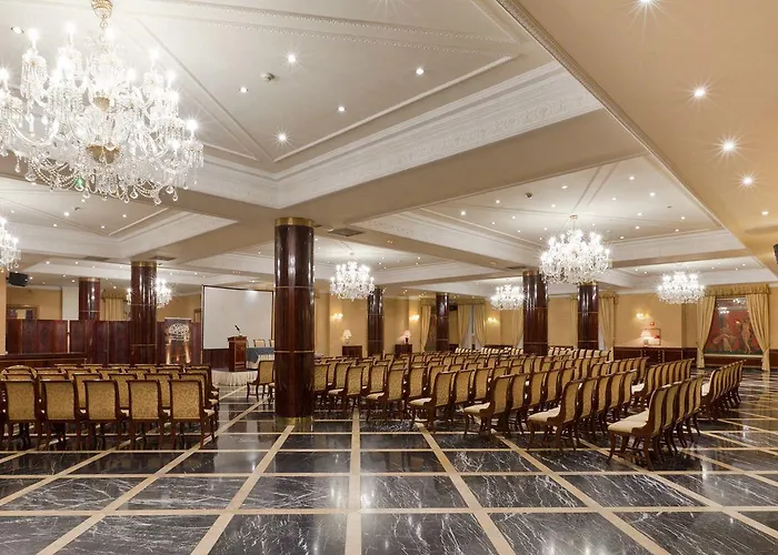 Hotel Alameda Palace 5*