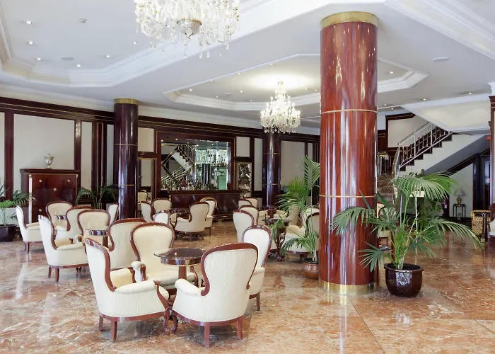 Hotel Alameda Palace 5*