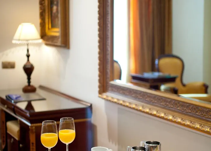 Alameda Palace Hotel